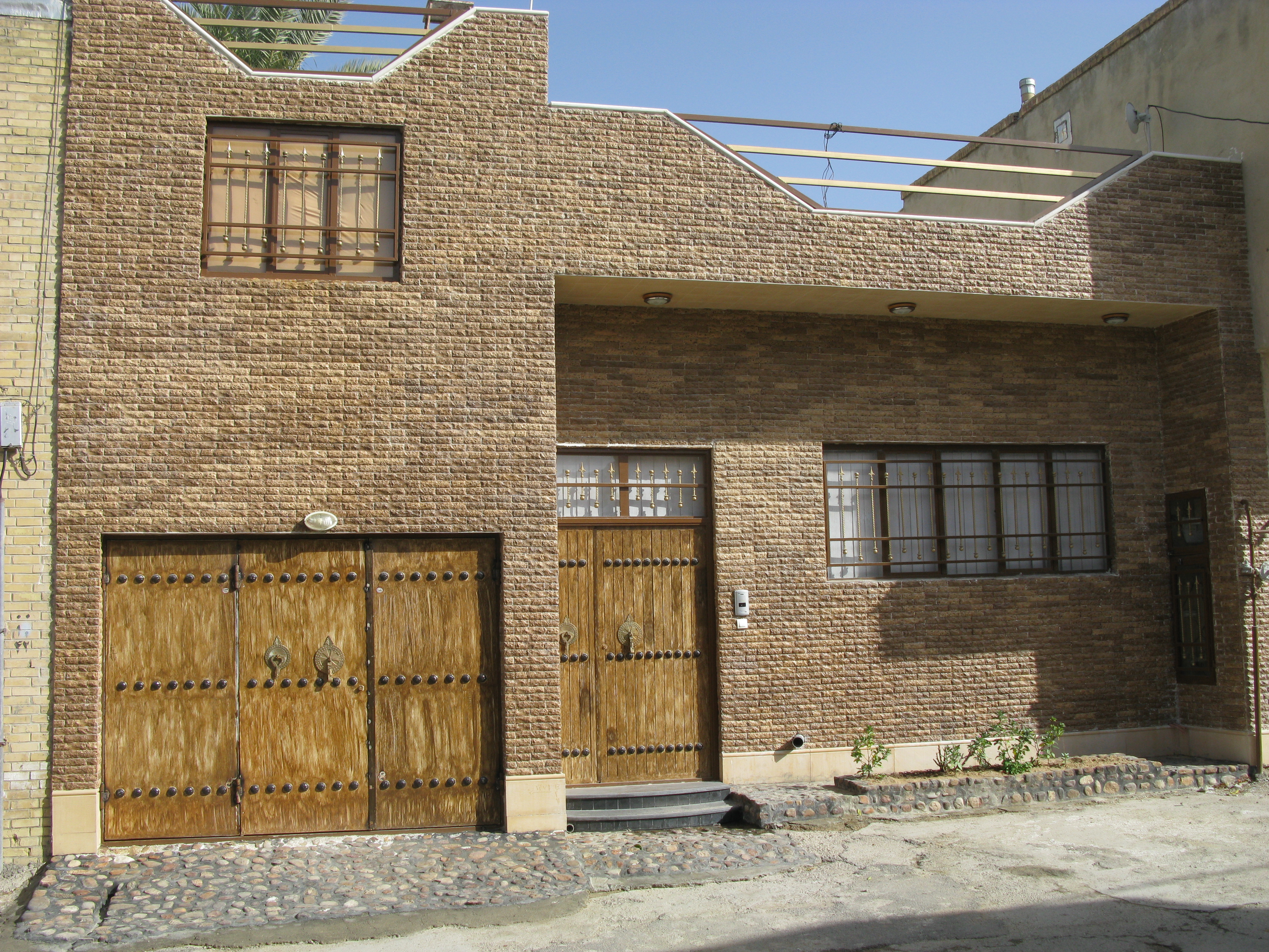 gallery-exterior
